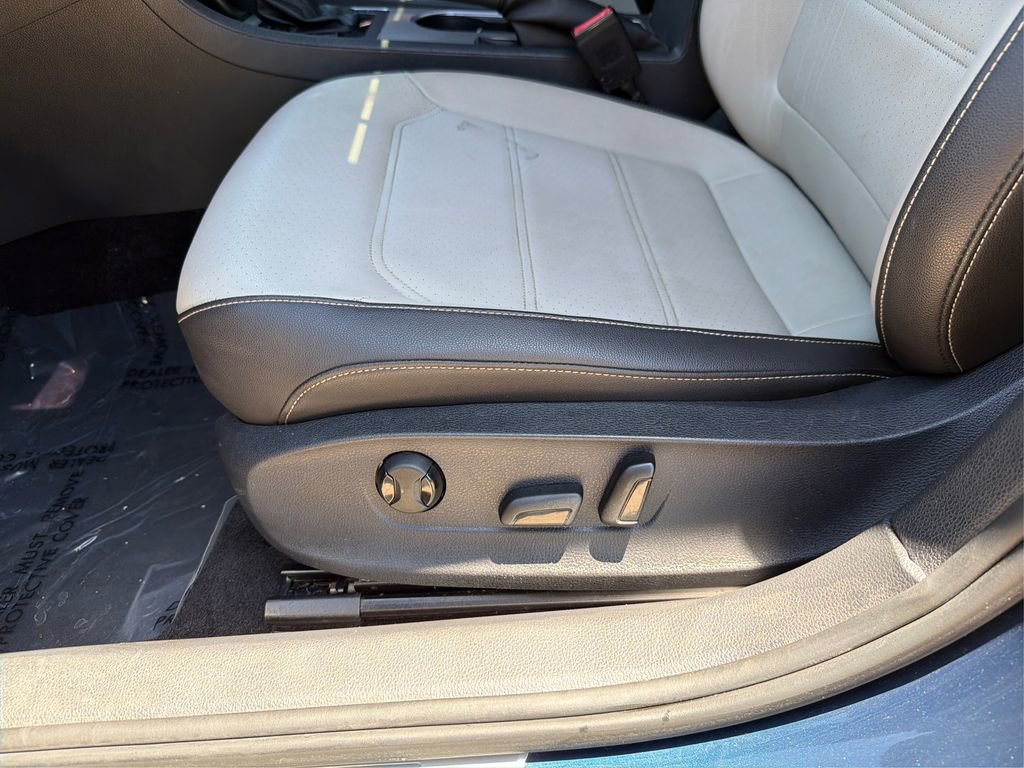 Used 2021 Volkswagen Passat 2.0T R-Line FWD image 19