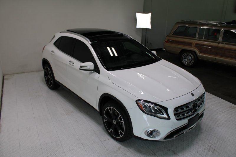 Used 2019 Mercedes-Benz GLA 250 4MATIC w/ Premium Package image 18