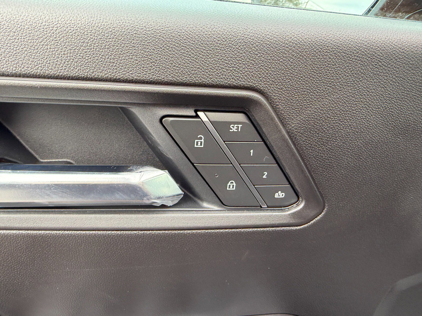 New 2026 GMC Canyon AT4 w/ Technology Plus Package image 24