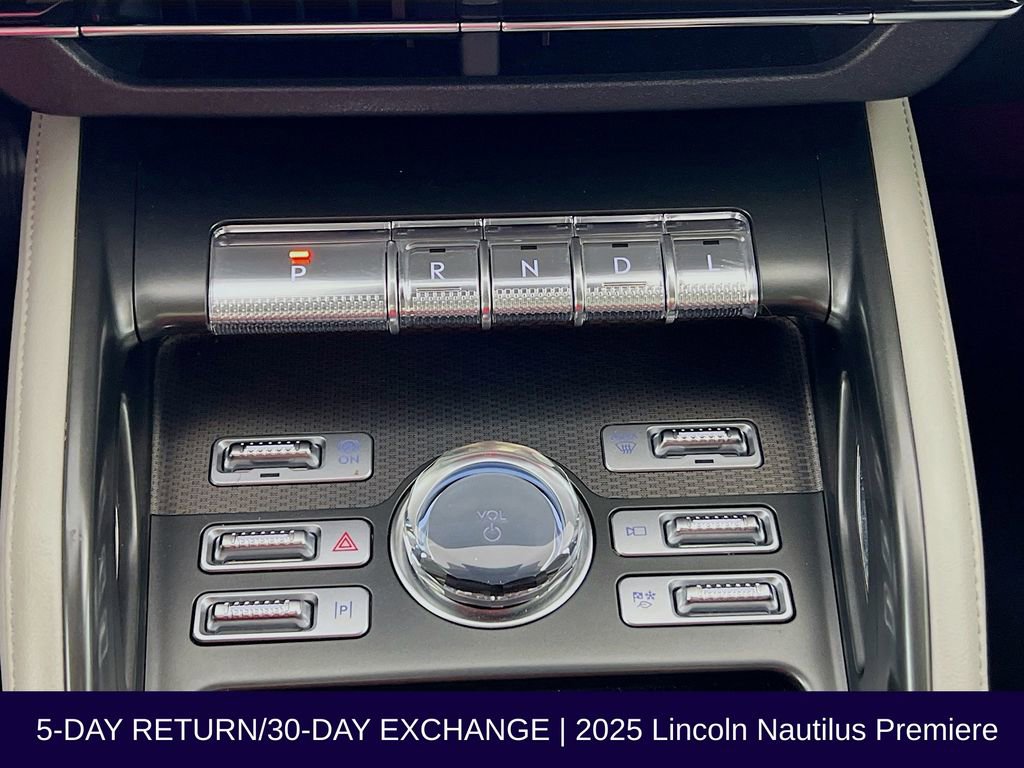 Used 2025 Lincoln Nautilus Premier w/ Equipment Group 102A AWD/4WD image 23