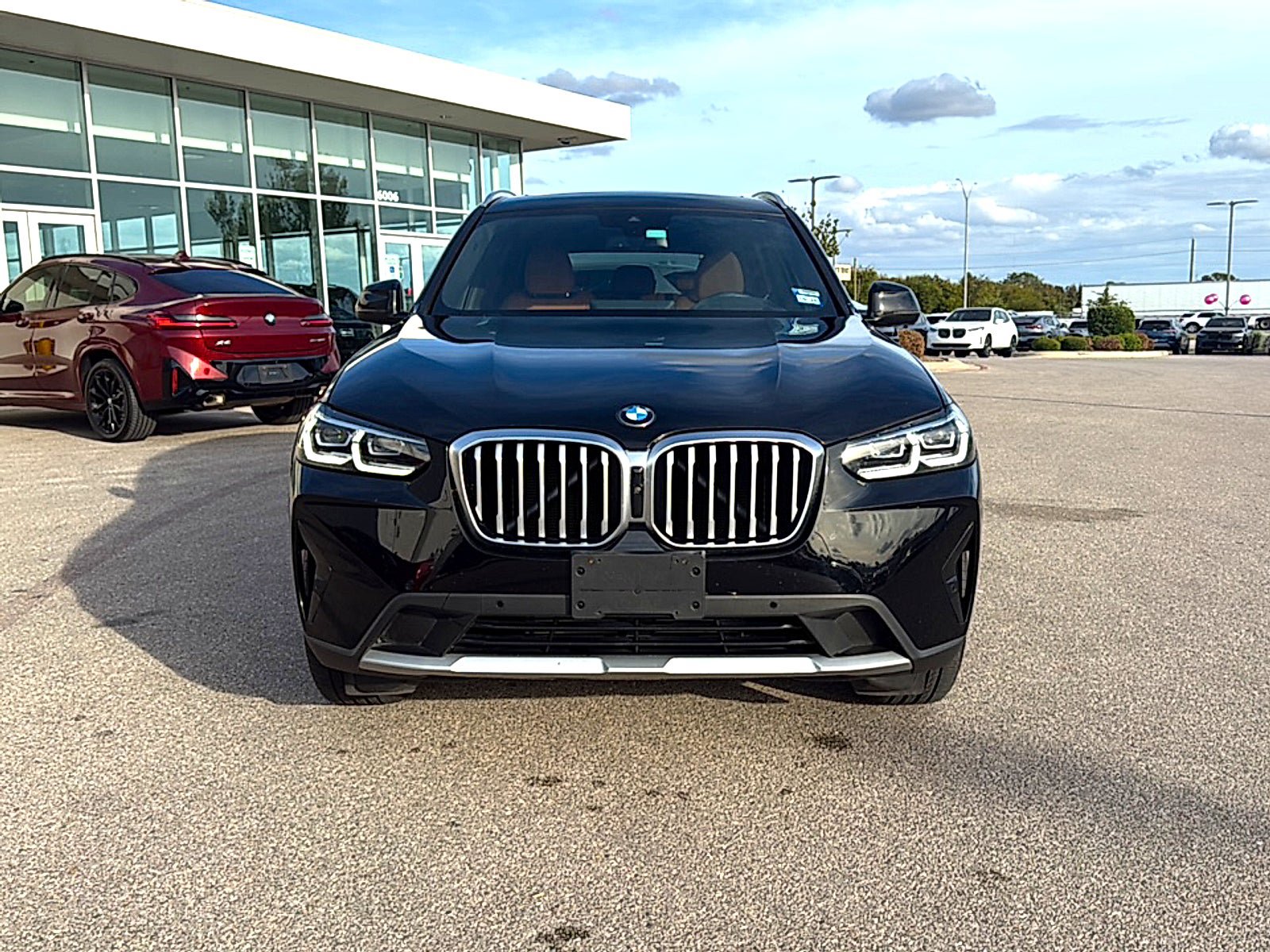 Used 2024 BMW X3 sDrive30i w/ Premium Package w/ZPA RWD image 2