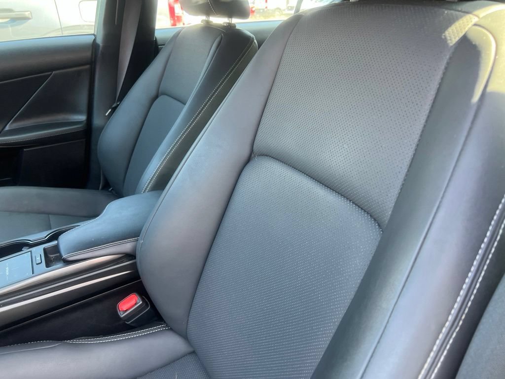 Used 2023 Lexus IS 300 w/ Comfort Package RWD image 8