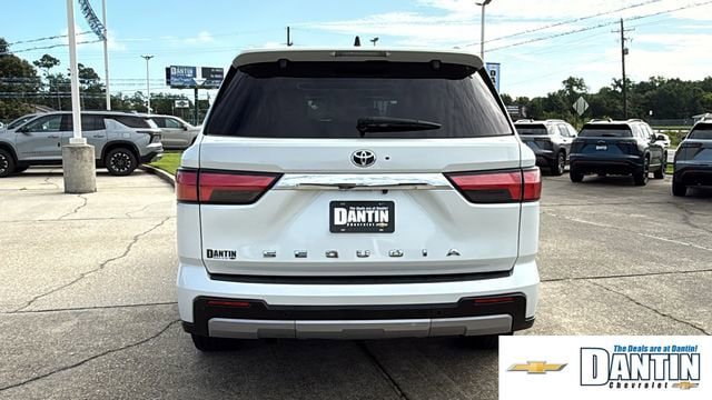 Used 2023 Toyota Sequoia Limited AWD/4WD image 29