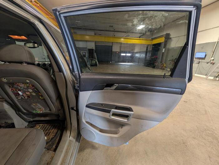 Used 2009 Saturn Vue XR FWD image 28