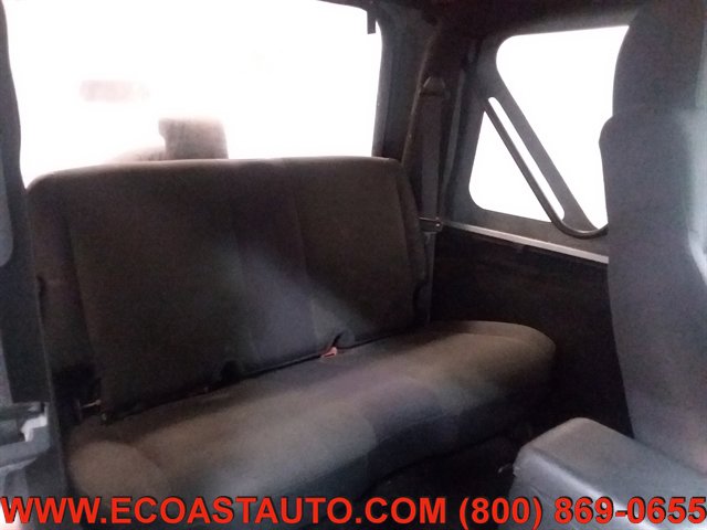Used 2006 Jeep Wrangler X AWD/4WD image 15