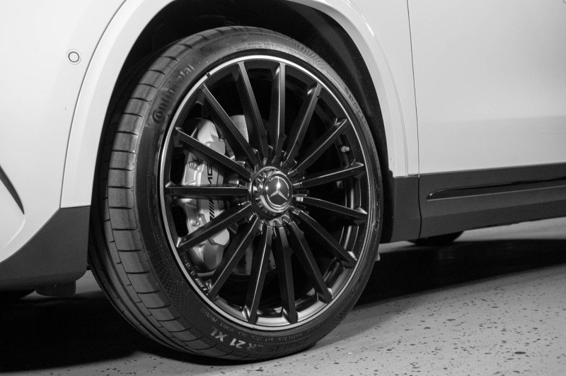 New 2025 Mercedes-Benz GLA 35 AMG 4MATIC image 31