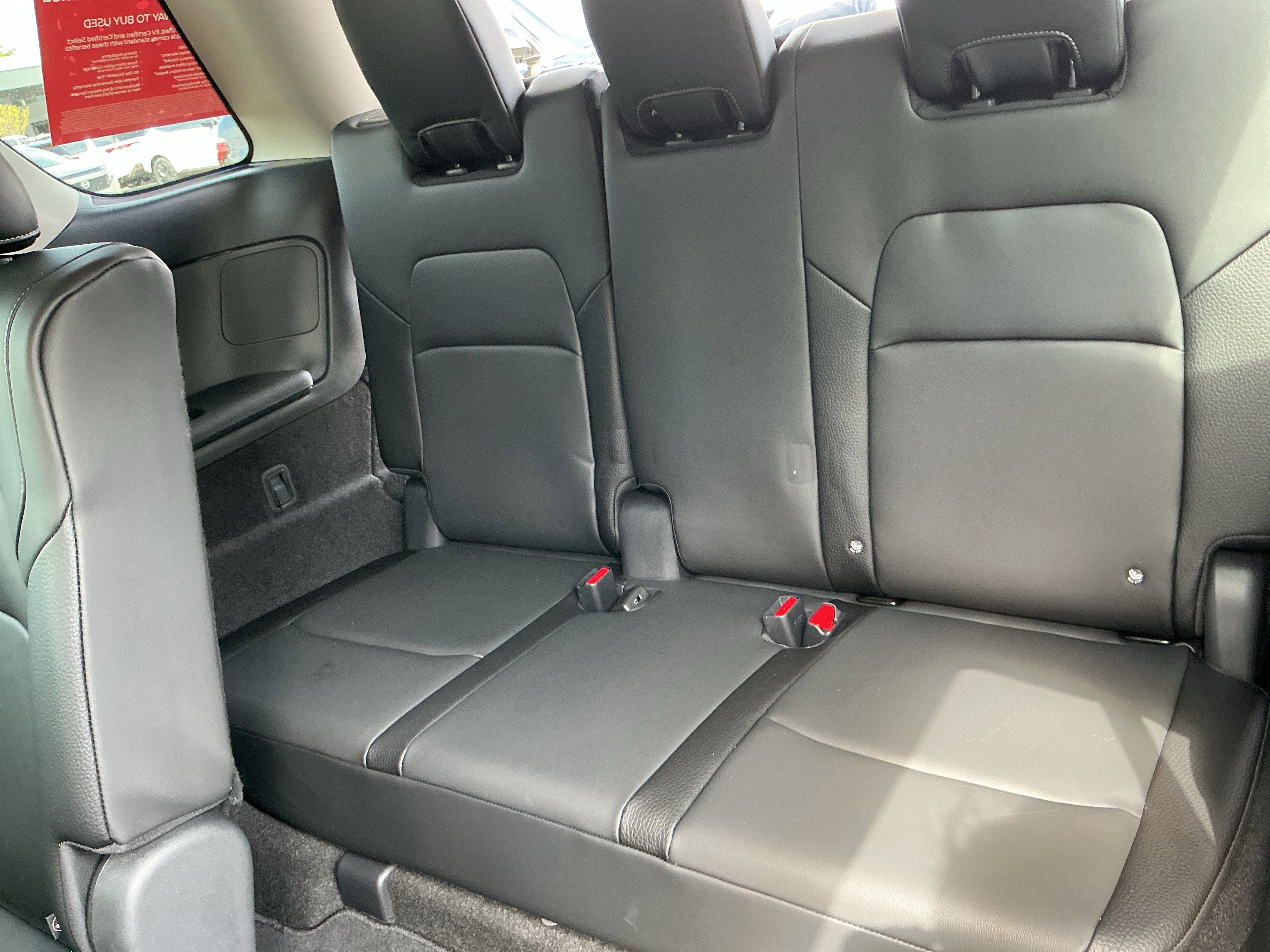 Certified 2025 Nissan Pathfinder SL image 27