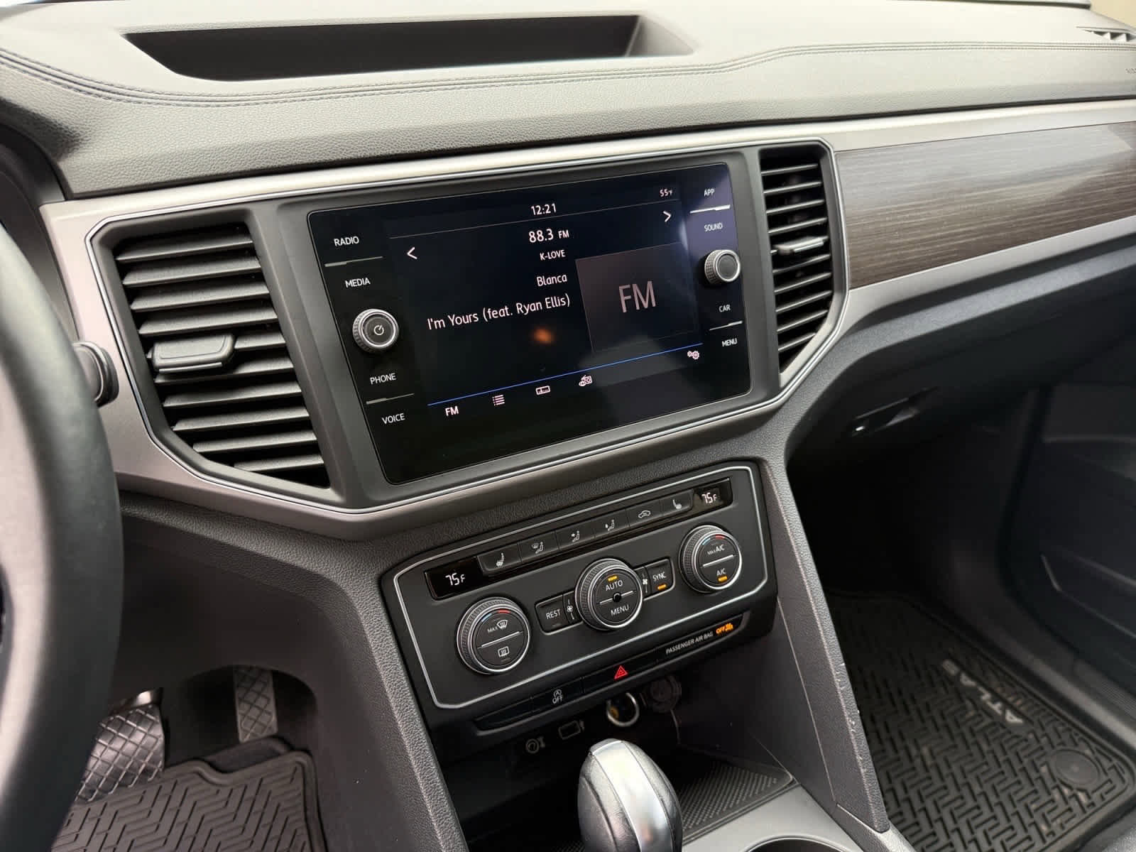 Used 2019 Volkswagen Atlas SE FWD image 18