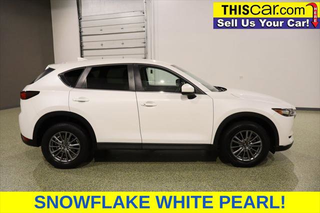 Used 2017 MAZDA CX-5 Touring image 8