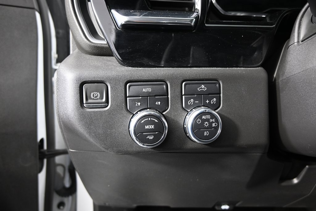 Used 2022 GMC Sierra 1500 Elevation w/ Preferred Package image 23