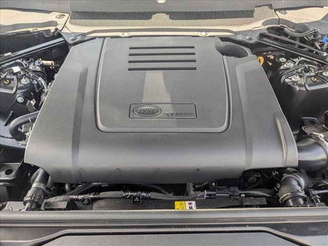 New 2026 Land Rover Discovery S AWD/4WD image 18