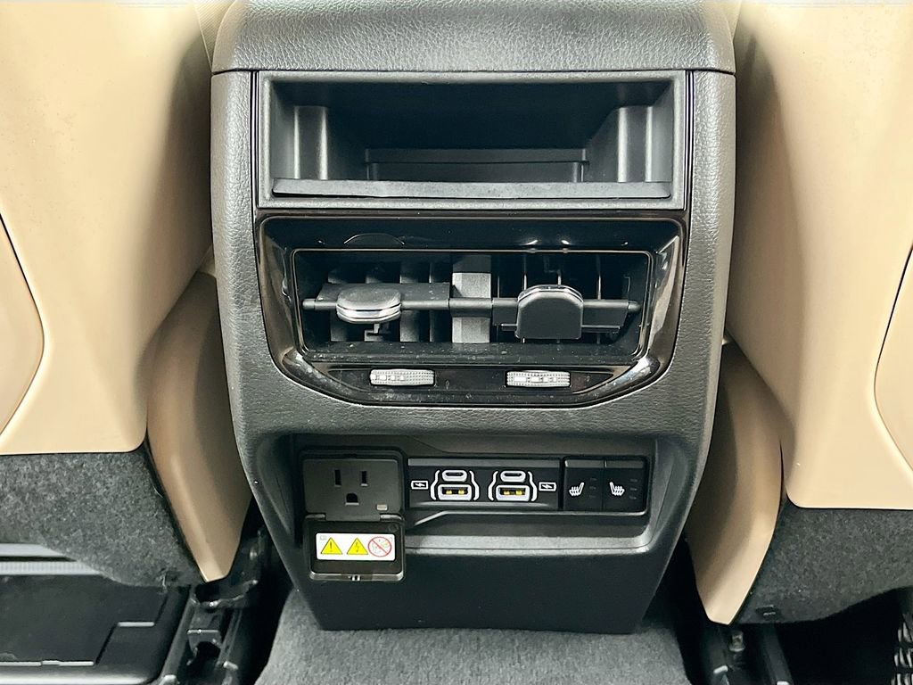 Certified 2025 Jeep Grand Cherokee Limited w/ Luxury Tech Group II image 25