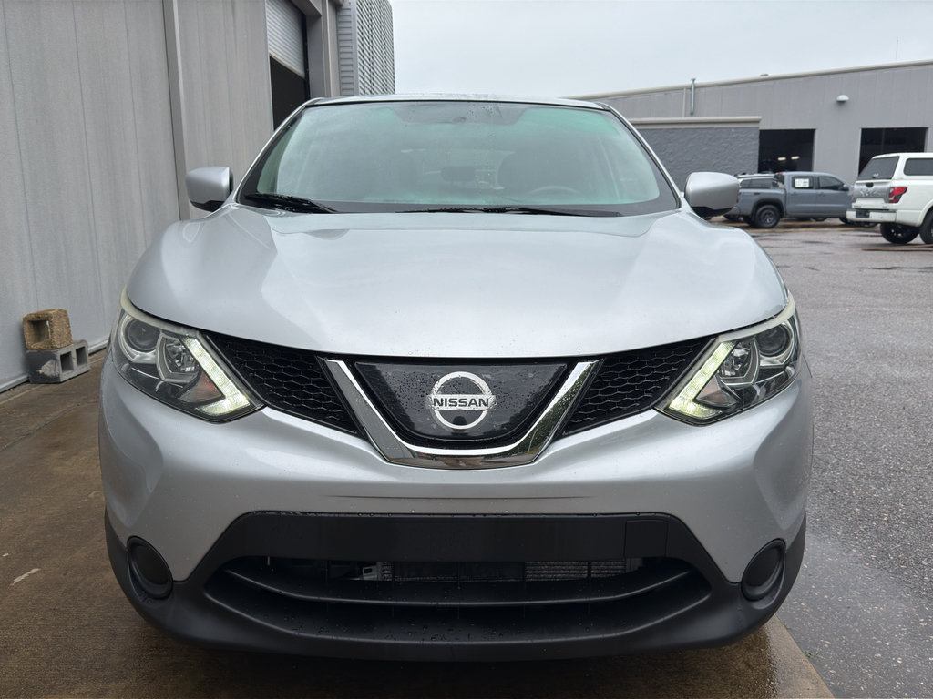 Used 2019 Nissan Rogue Sport S FWD image 8