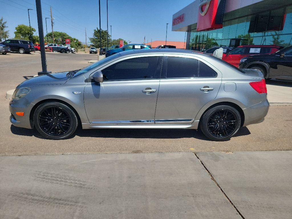 Used 2013 Suzuki Kizashi Sport GTS AWD/4WD image 4