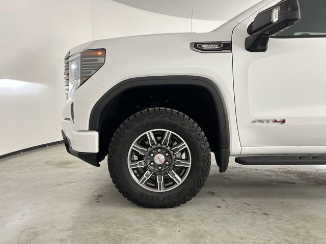 Used 2025 GMC Sierra 1500 AT4 w/ AT4 Premium Package image 34