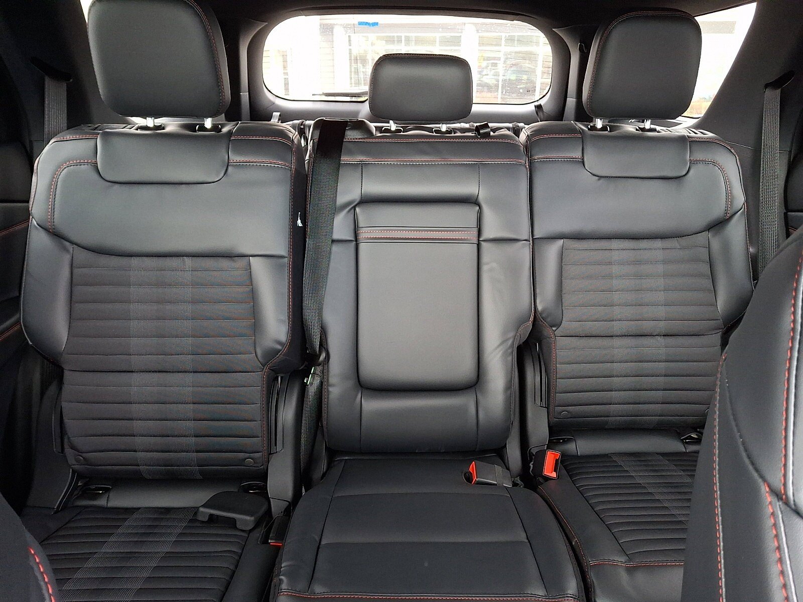 New 2026 Ford Explorer ST-Line w/ ST-Line Street Pack AWD/4WD image 12