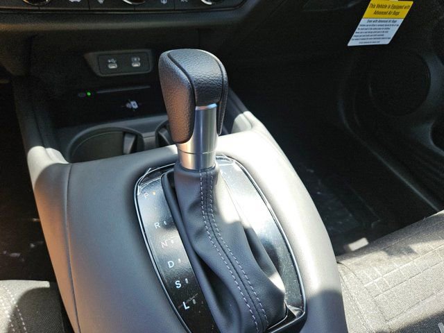 New 2026 Honda HR-V LX image 18