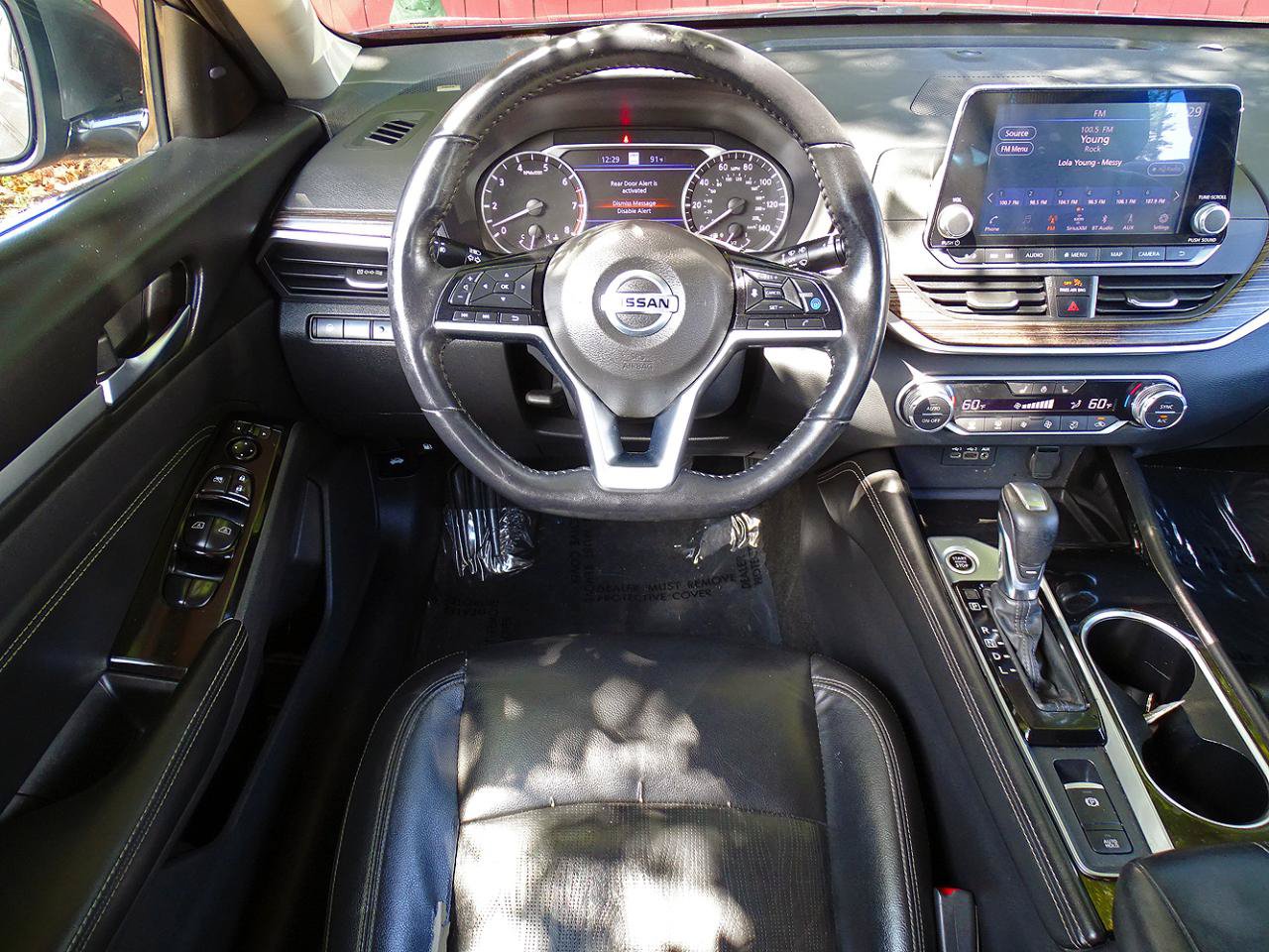 Used 2020 Nissan Altima 2.5 SL FWD image 32