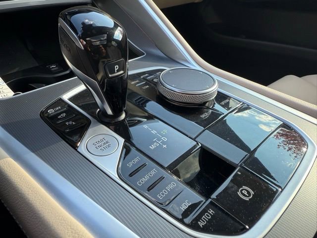 Used 2022 BMW X6 xDrive40i image 25