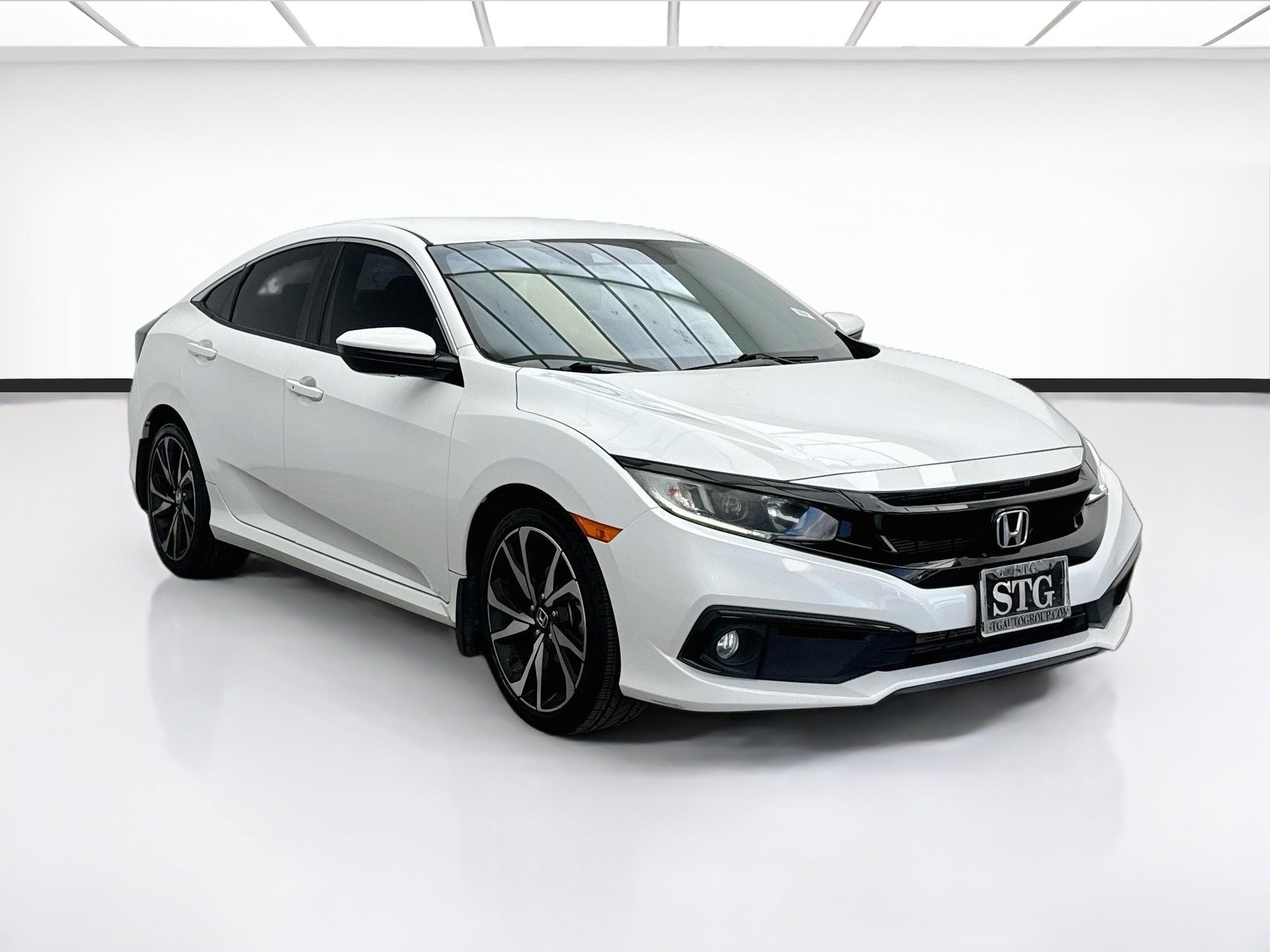 Used 2019 Honda Civic Sport image 3