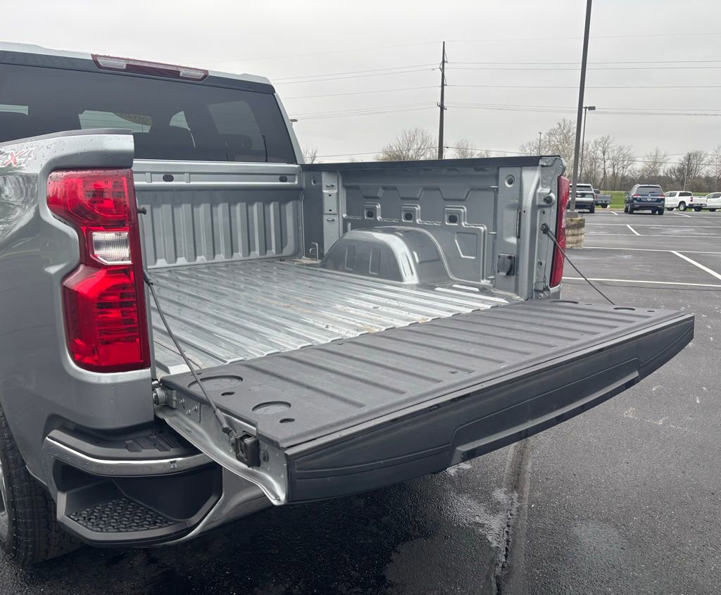 Used 2024 Chevrolet Silverado 1500 LT image 20