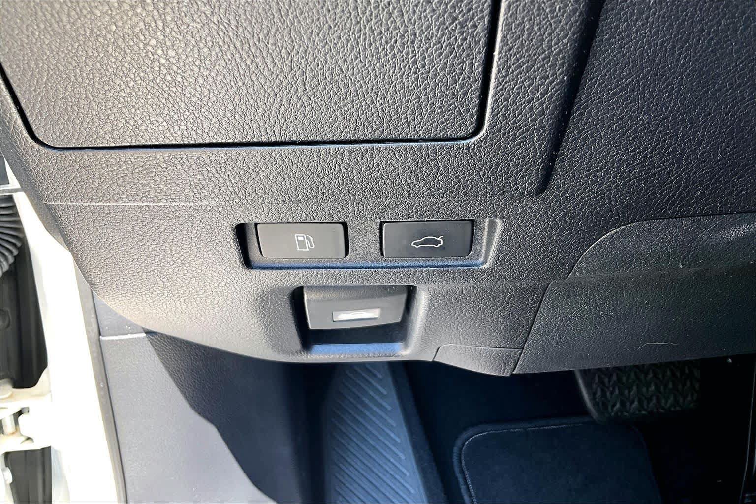 Used 2019 Lexus ES 350 w/ Premium Package FWD image 34