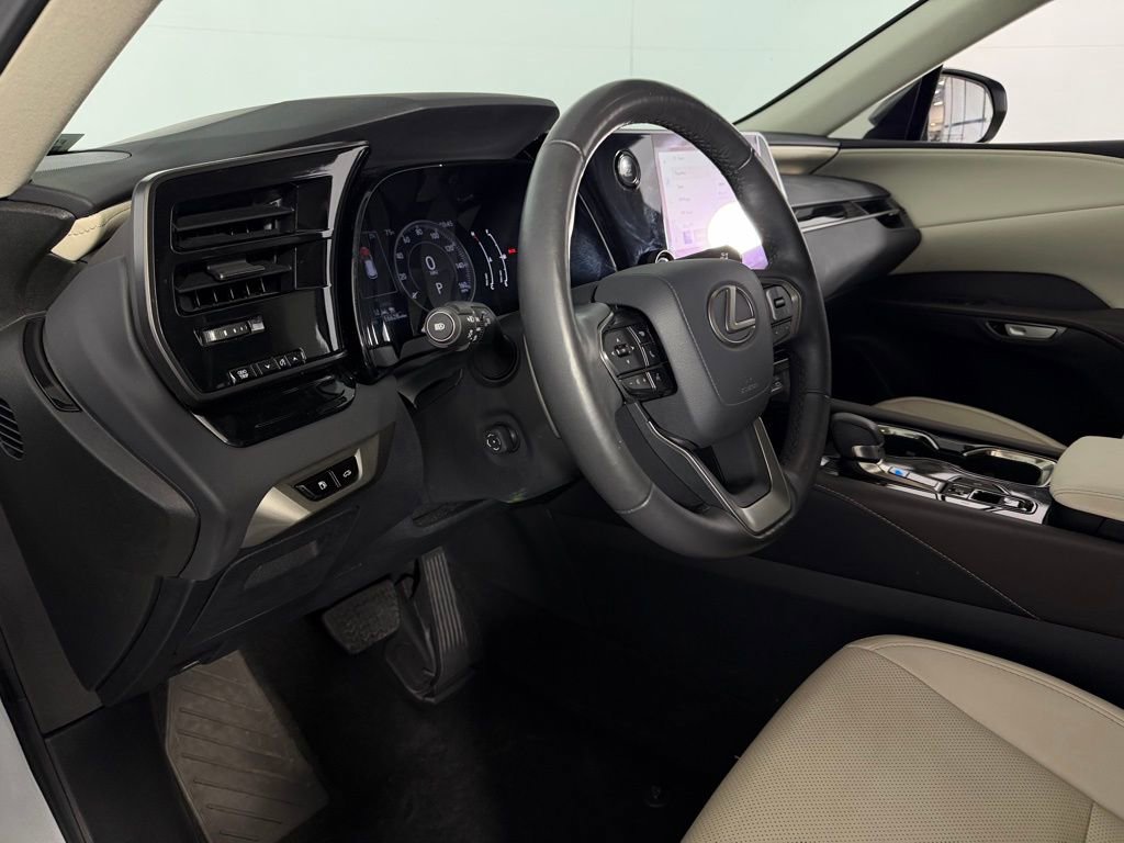 Used 2024 Lexus RX 350 350 image 21