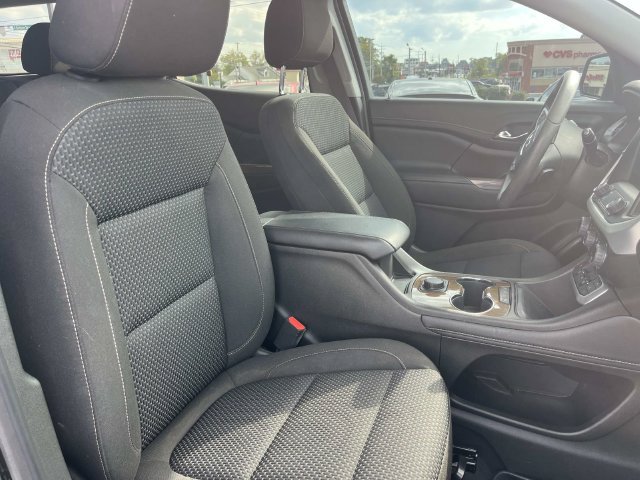 Used 2023 GMC Acadia SLE FWD image 24