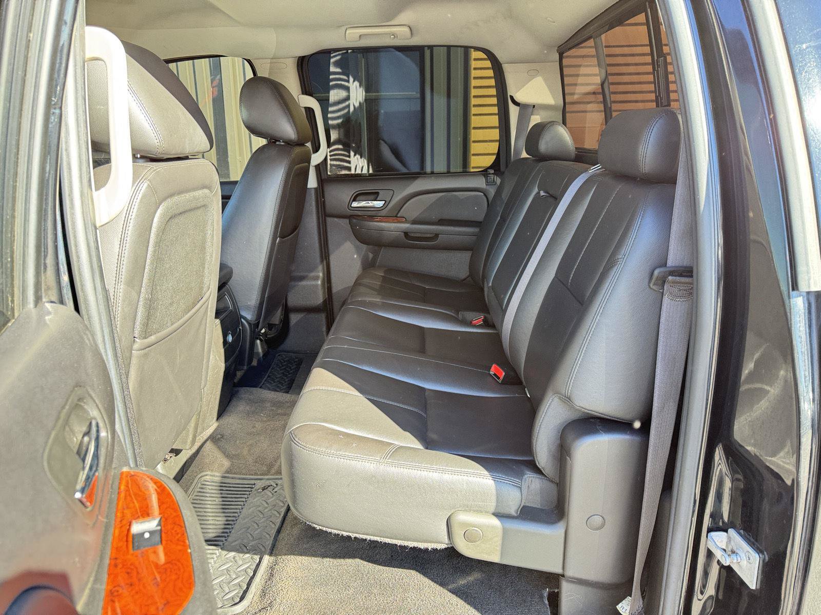 Used 2011 Chevrolet Silverado 3500 LTZ w/ LTZ Plus Package AWD/4WD image 22