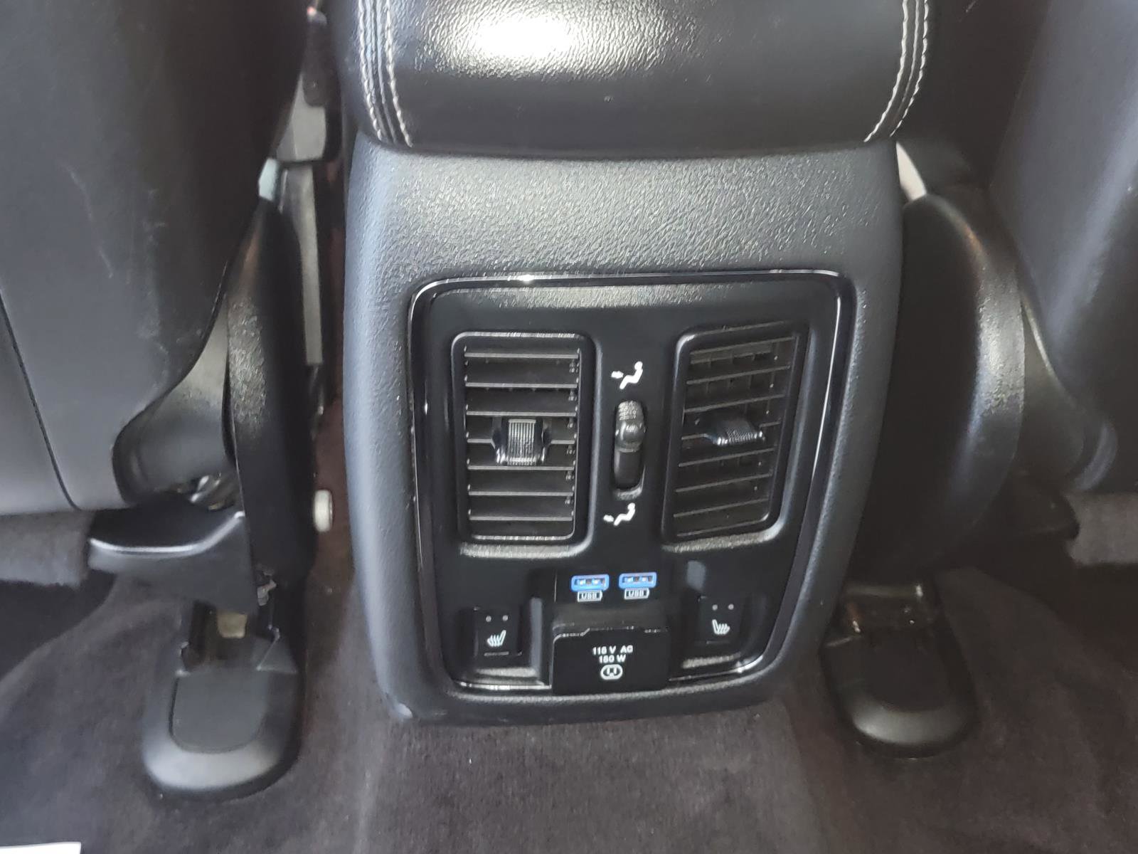 Used 2016 Jeep Grand Cherokee Limited image 25