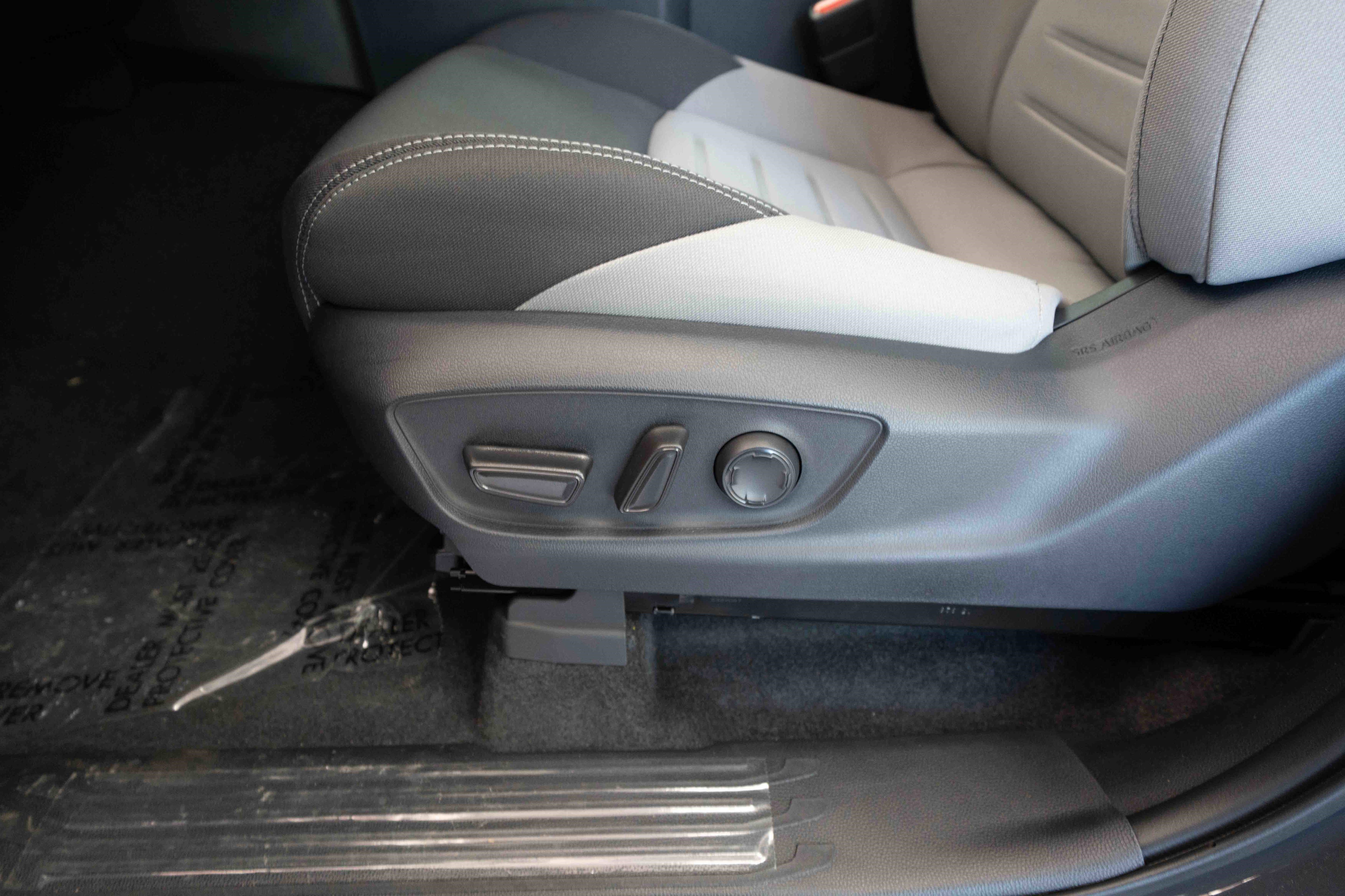 New 2026 Toyota Tacoma TRD Off-Road w/ TRD Off Road Upgrade Package AWD/4WD image 12