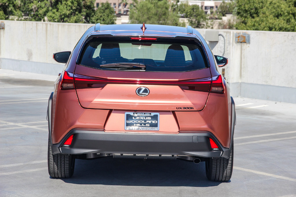 New 2026 Lexus UX 300h FWD w/ Accessory Package (Z2) image 5