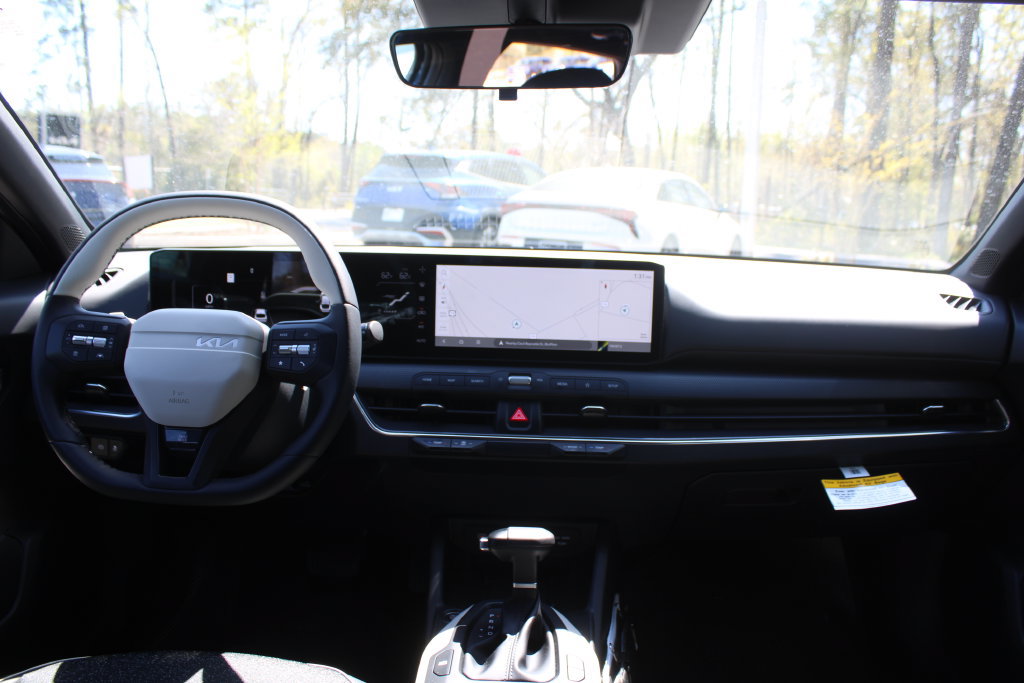 New 2026 Kia K4 GT-Line Turbo w/ GT-Line Sunroof Package FWD image 23