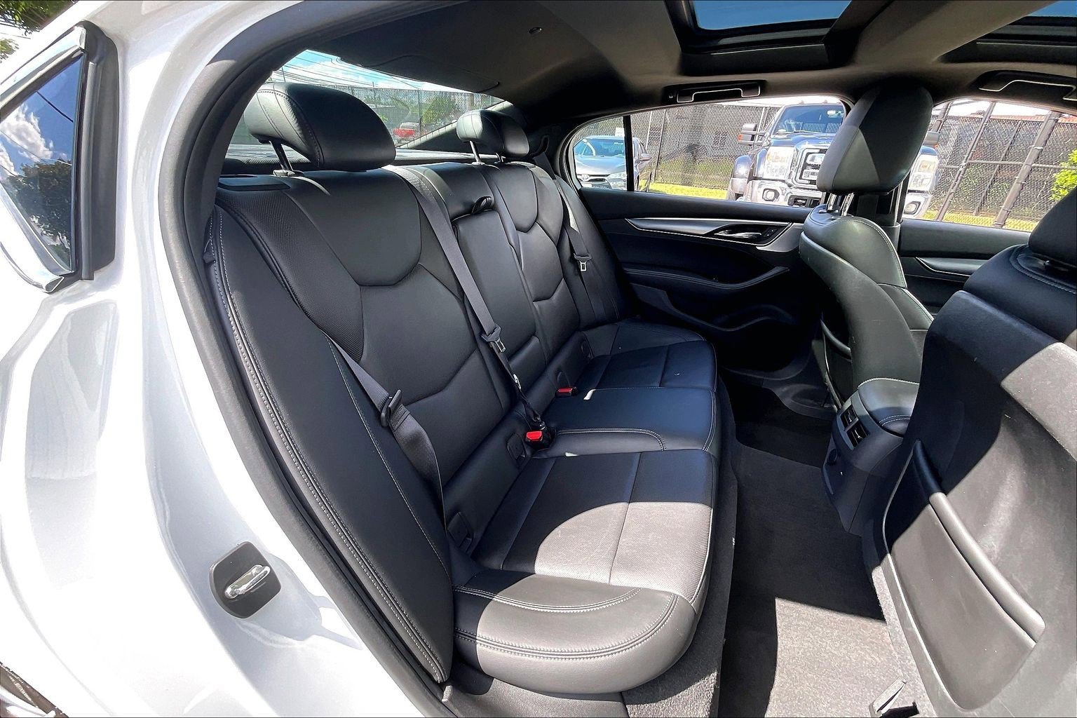 Used 2021 Cadillac CT5 Premium Luxury RWD image 32