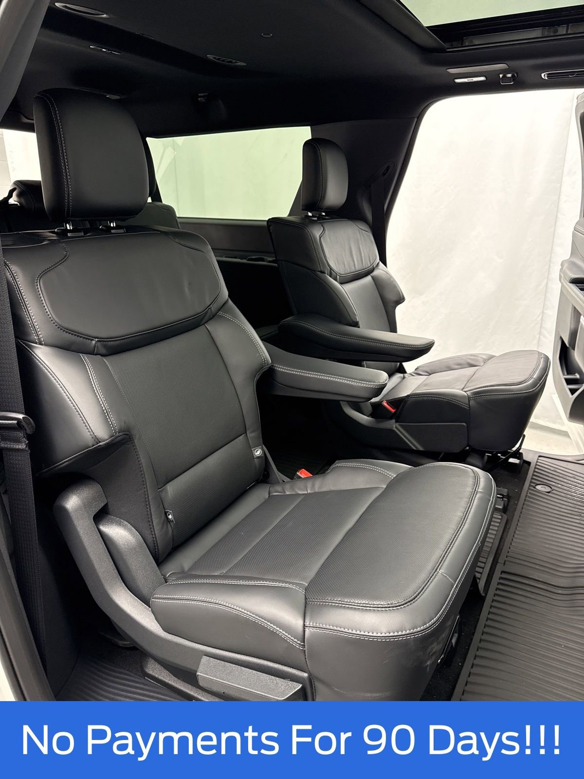 New 2026 Ford Expedition Max Platinum w/ Stealth Performance Package image 46