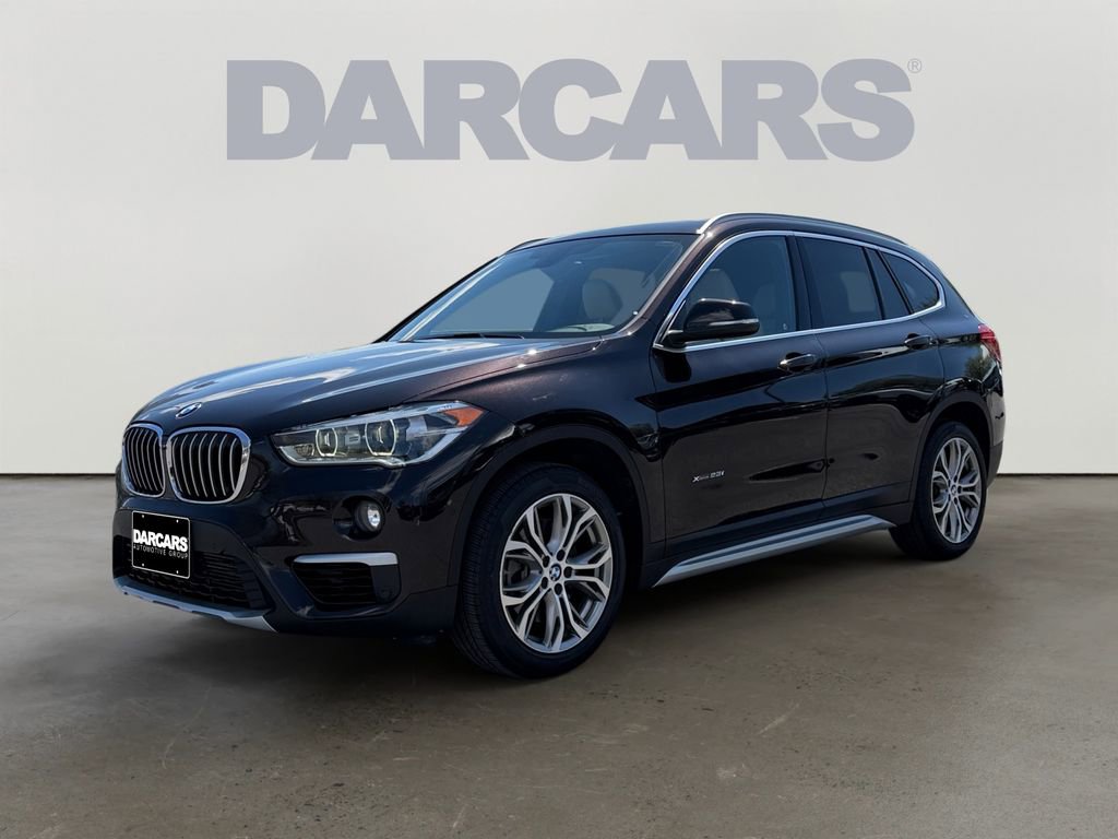 Used 2017 BMW X1 xDrive28i image 2