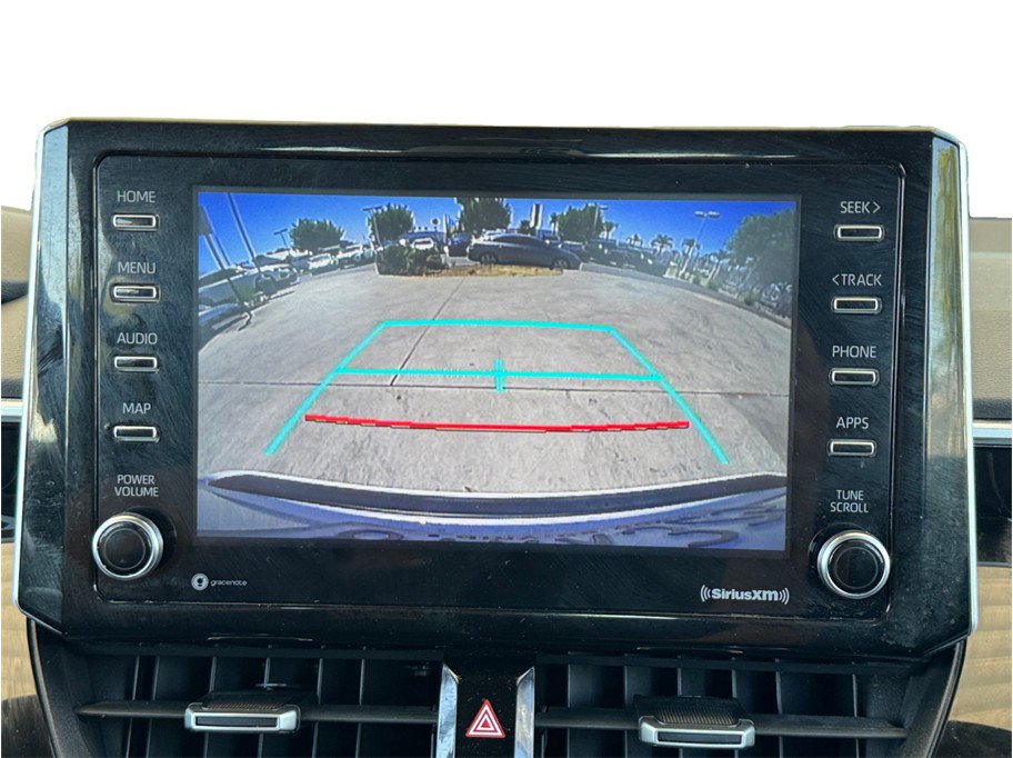 Used 2021 Toyota Corolla SE w/ Carpet Mat Package (TMS) FWD image 16