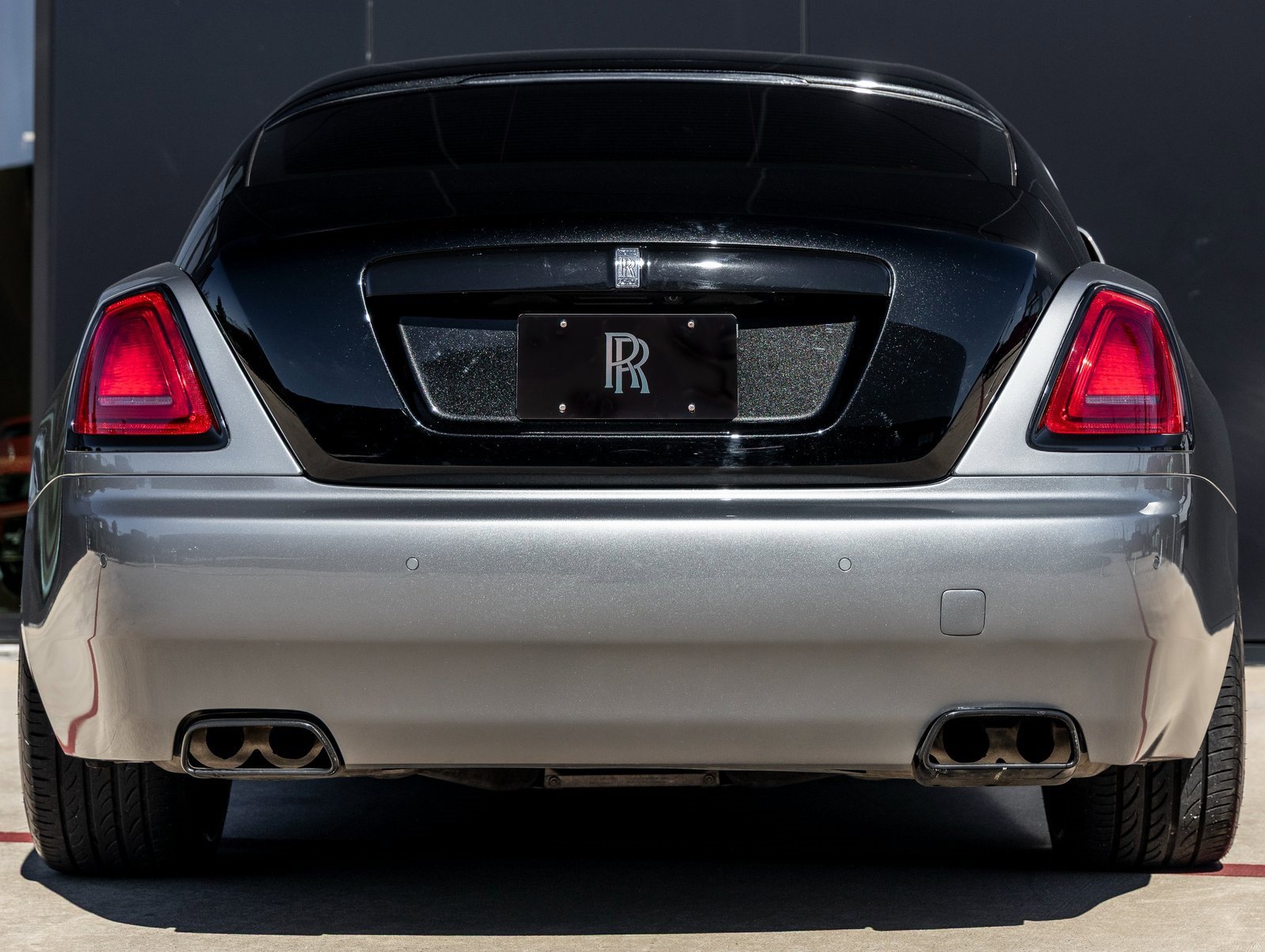 Used 2017 Rolls-Royce Wraith image 10