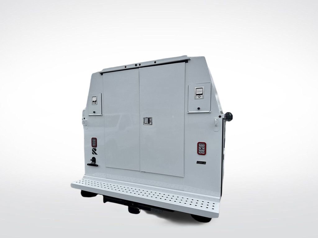 New 2026 Ford E-350 and Econoline 350 Super Duty w/ Power Equipment Group RWD image 6