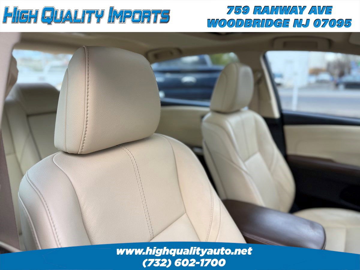 Used 2014 Toyota Avalon XLE Touring image 43