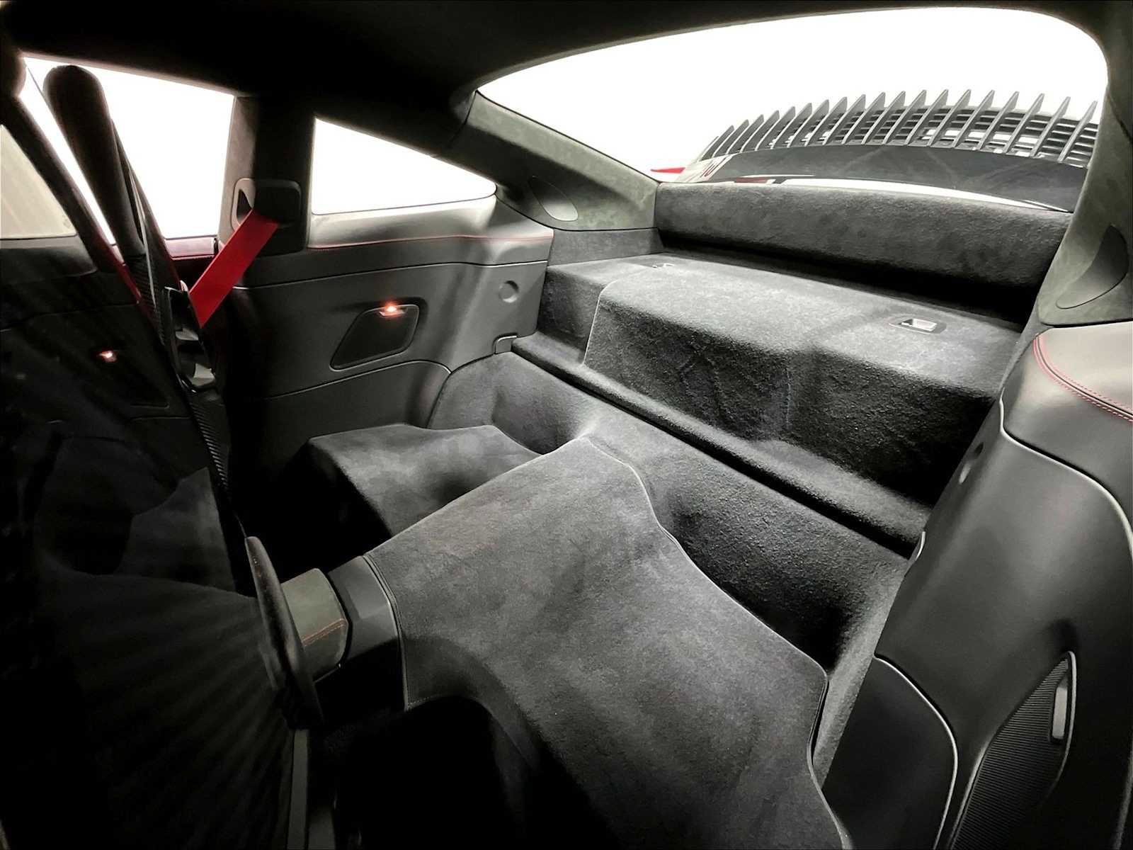Used 2025 Porsche 911 Carrera GTS image 28