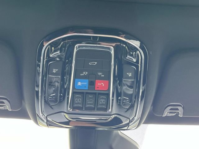New 2026 Jeep Grand Wagoneer L Summit w/ Premium Group III AWD/4WD image 25