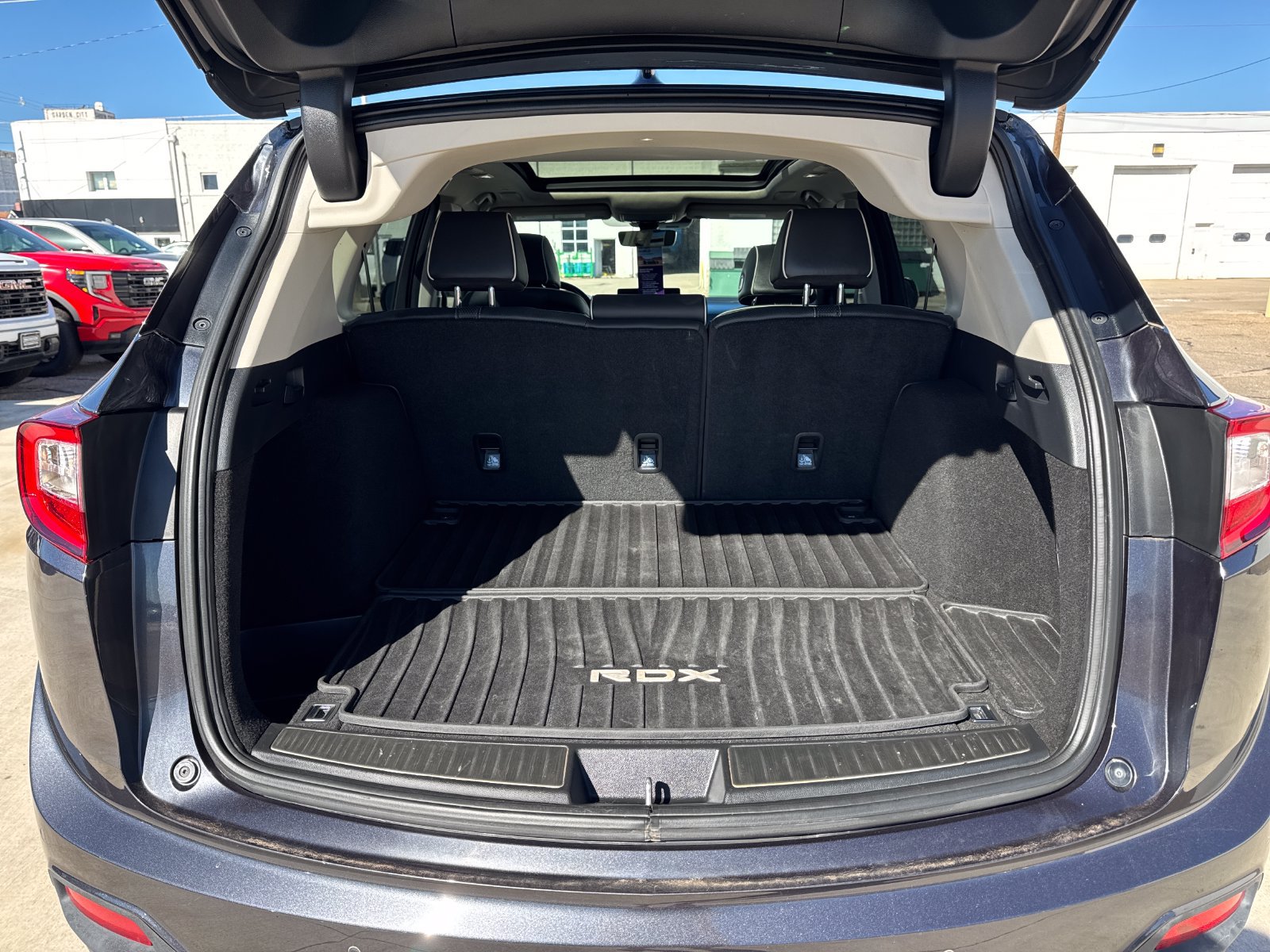 Used 2020 Acura RDX w/ Advance Package AWD/4WD image 26