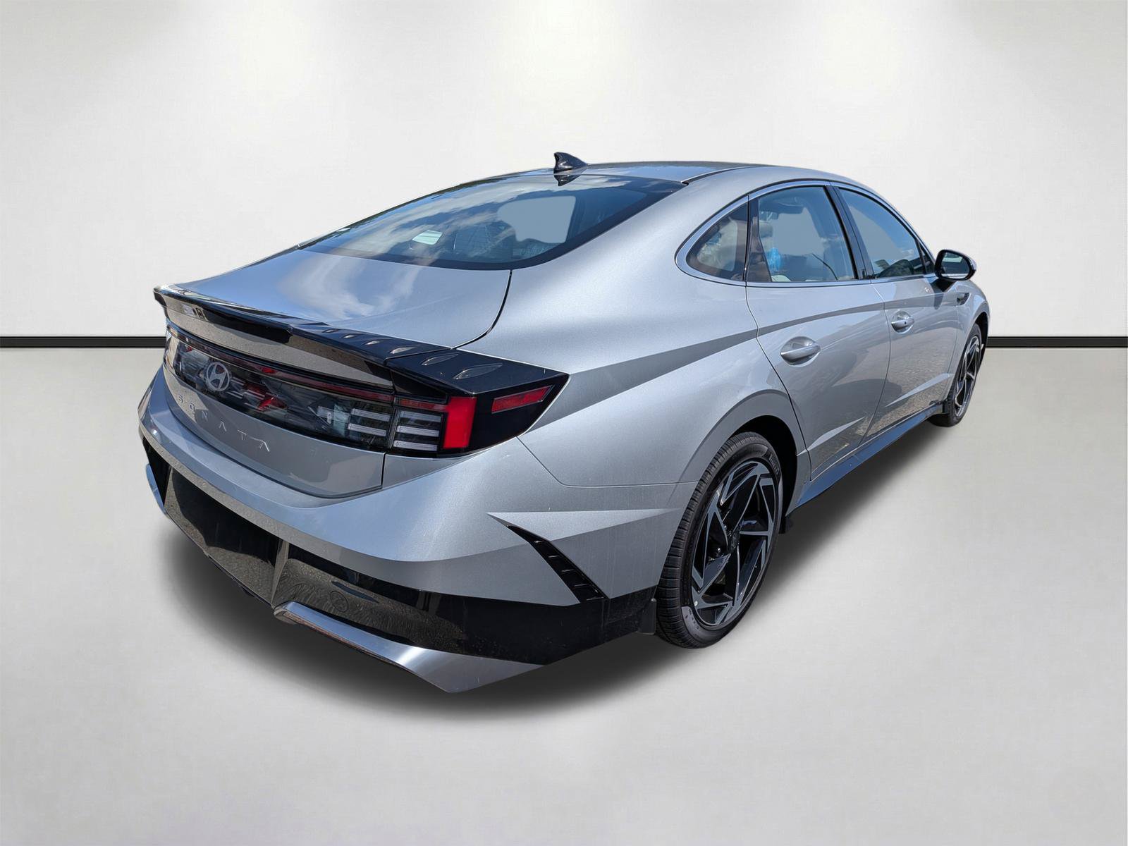 New 2026 Hyundai Sonata SEL FWD image 3