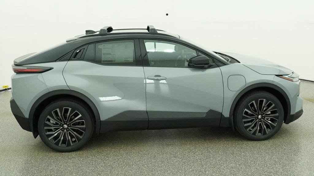 New 2026 Toyota C-HR AWD/4WD image 35