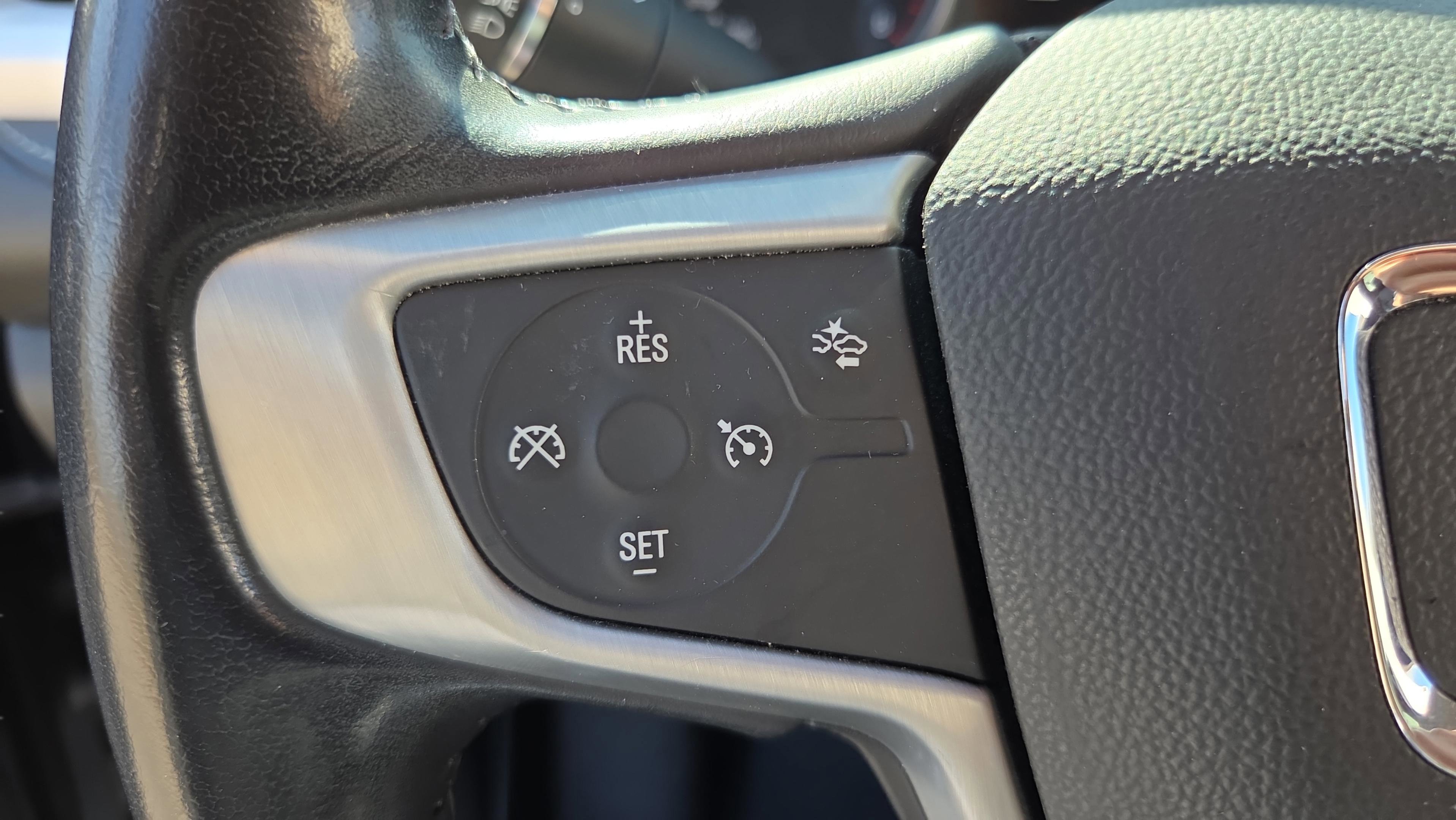 Used 2021 GMC Acadia SLT image 28