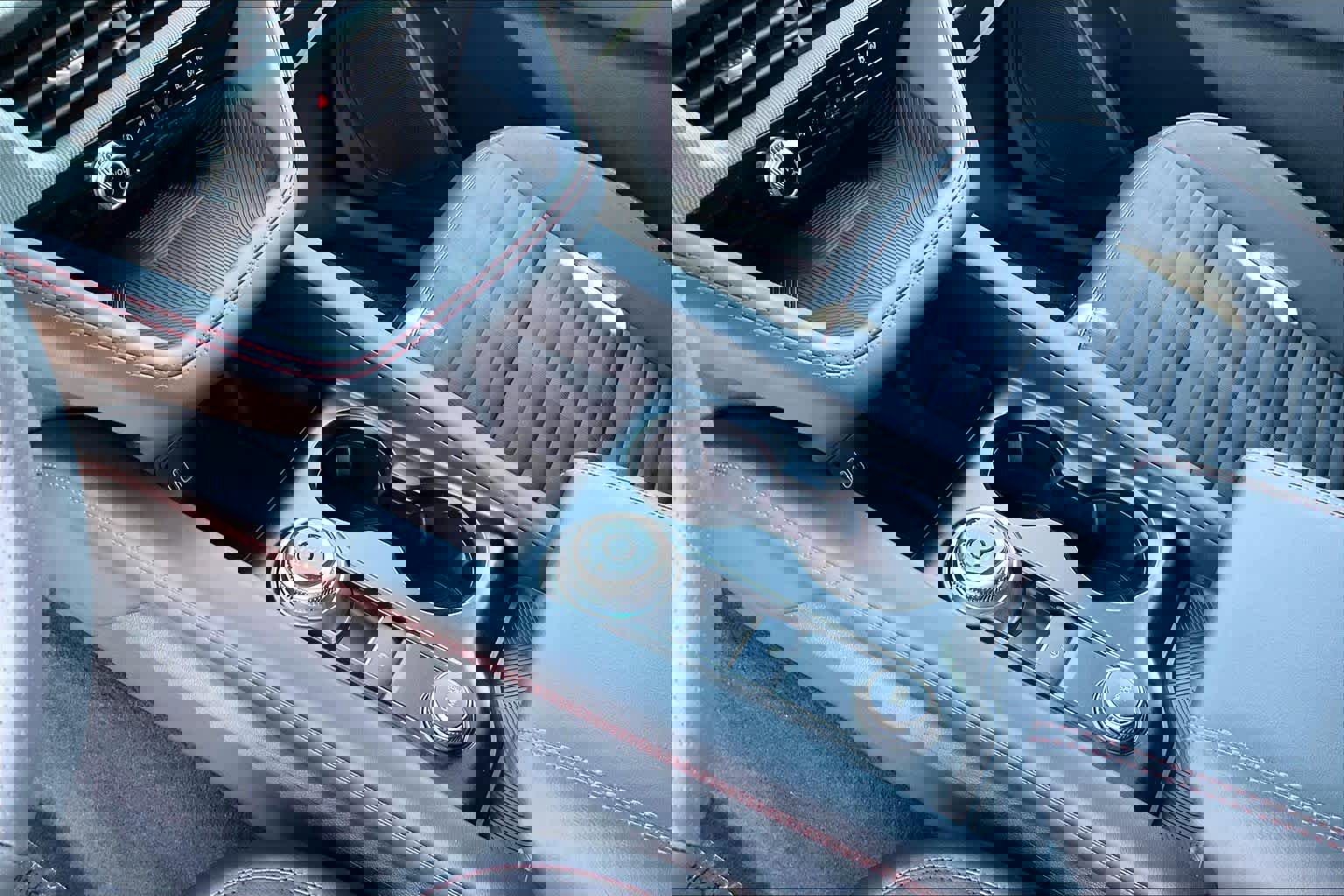 New 2026 Ford Explorer ST-Line AWD/4WD image 7