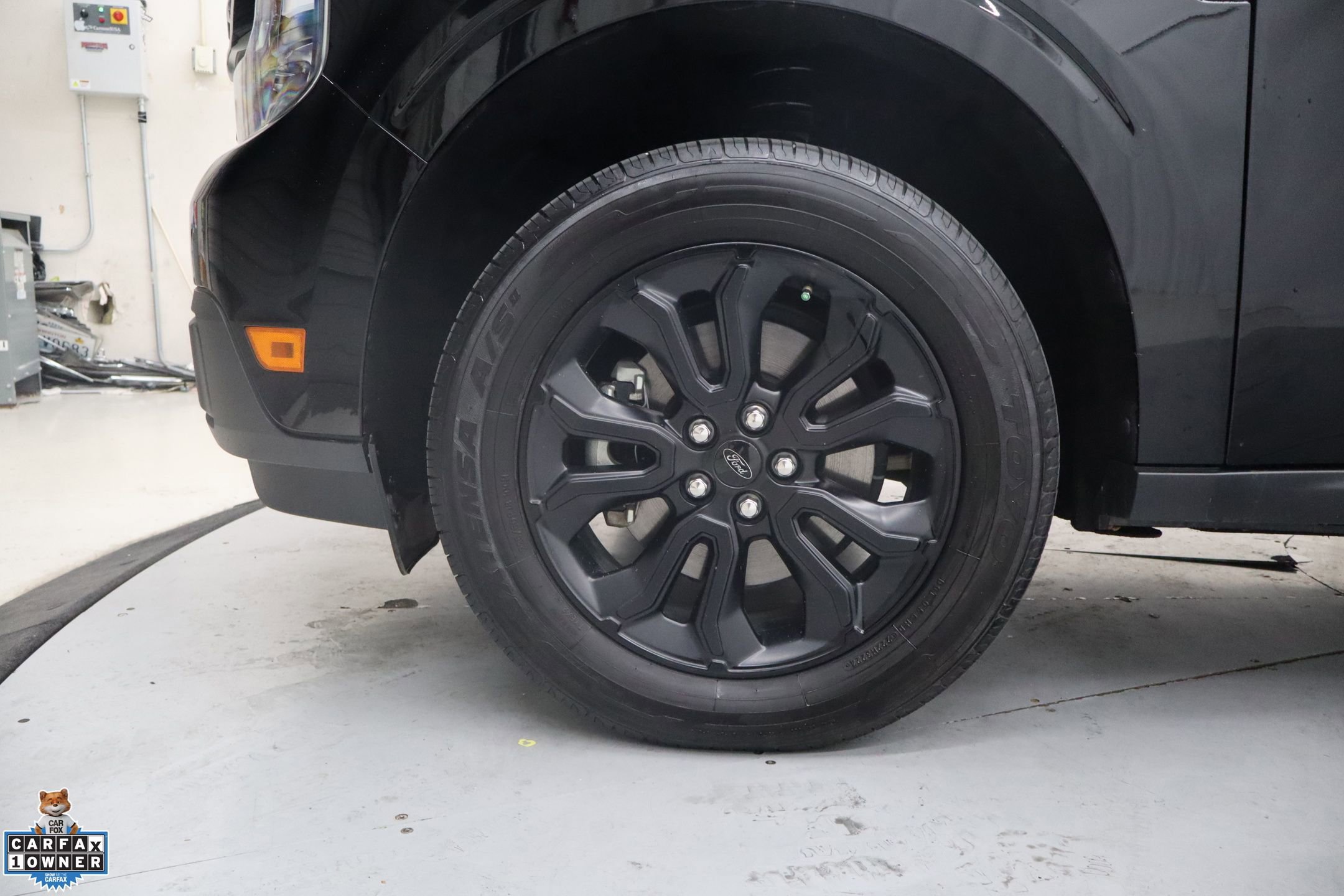 Used 2024 Ford Maverick Lariat w/ Black Appearance Package image 12