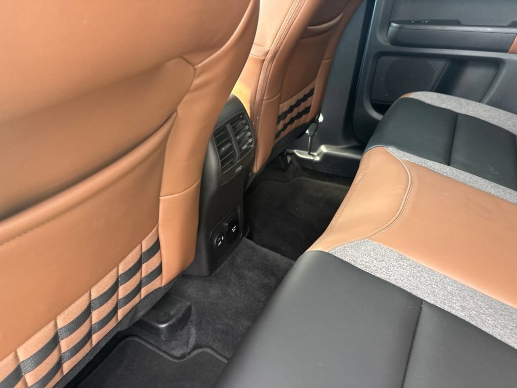 Used 2024 Ford Bronco Sport Outer Banks w/ Tech Package AWD/4WD image 27