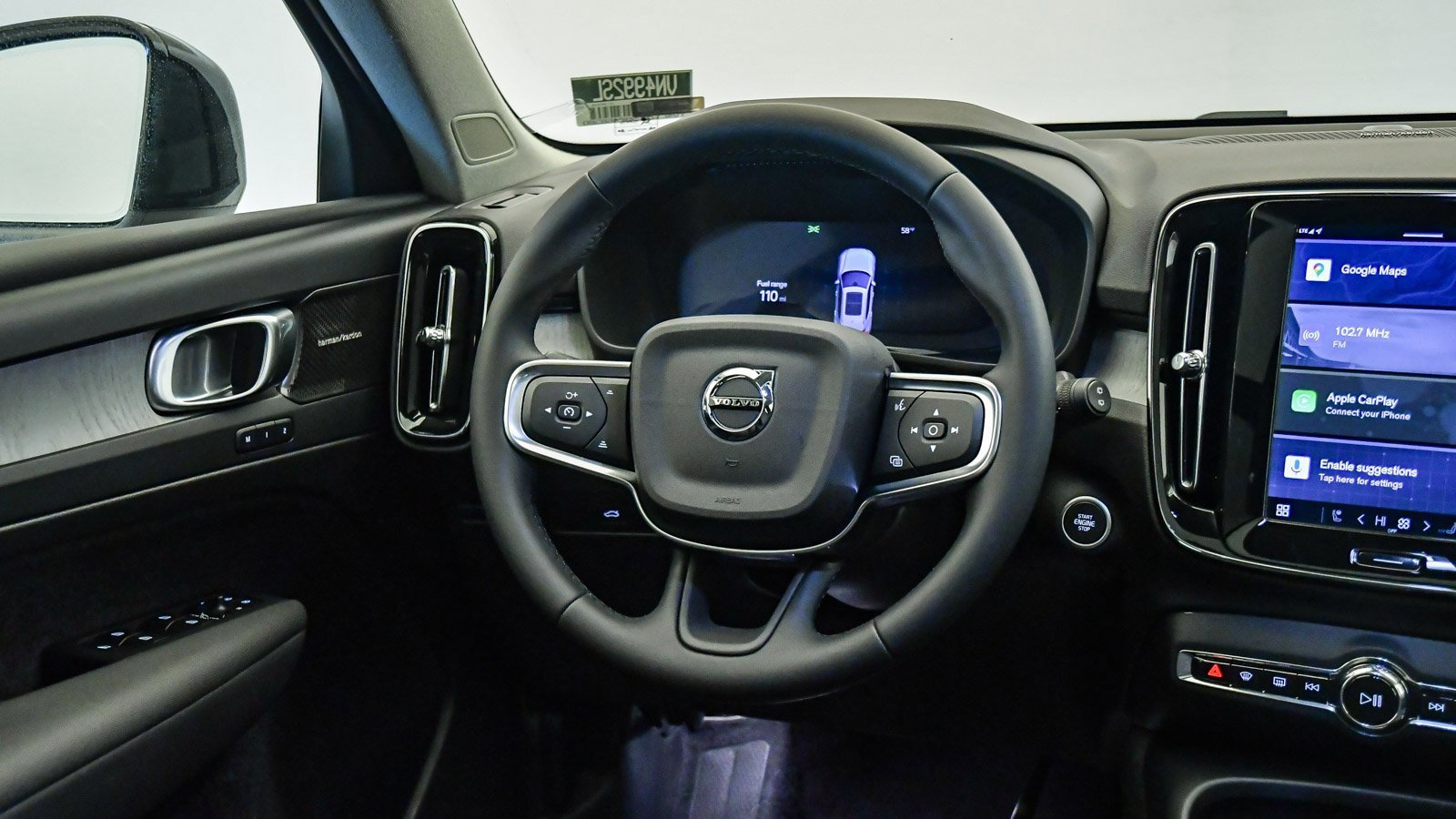 Certified 2025 Volvo XC40 B5 Plus w/ Climate Package image 12